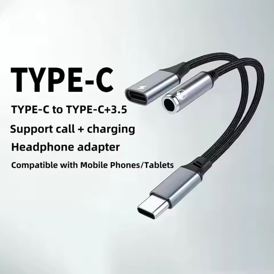 Earphone Splitter Jack - USB-C OTG dengan Pengisian Daya Type-C